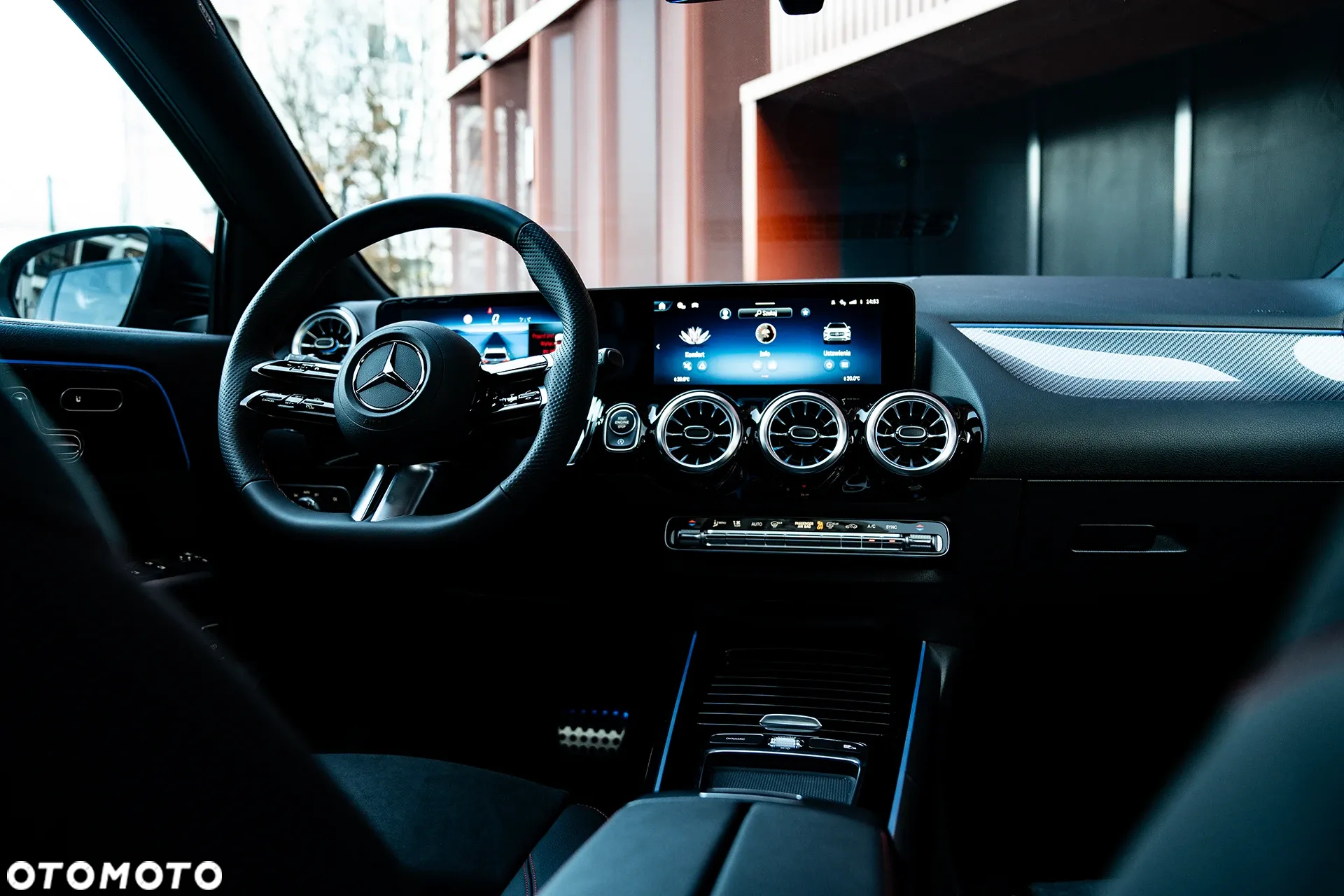 Mercedes-Benz GLA 220 mHEV 4-Matic AMG Line 8G-DCT - 16