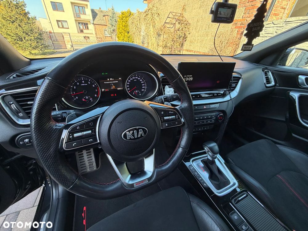 Kia ProCeed 1.6 T-GDI DCT7 OPF GT - 15