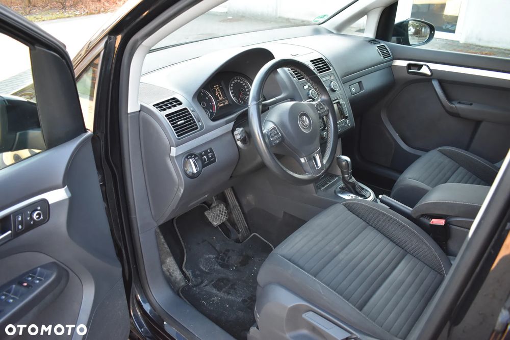 Volkswagen Touran 1.4 TSI DSG Cup - 7