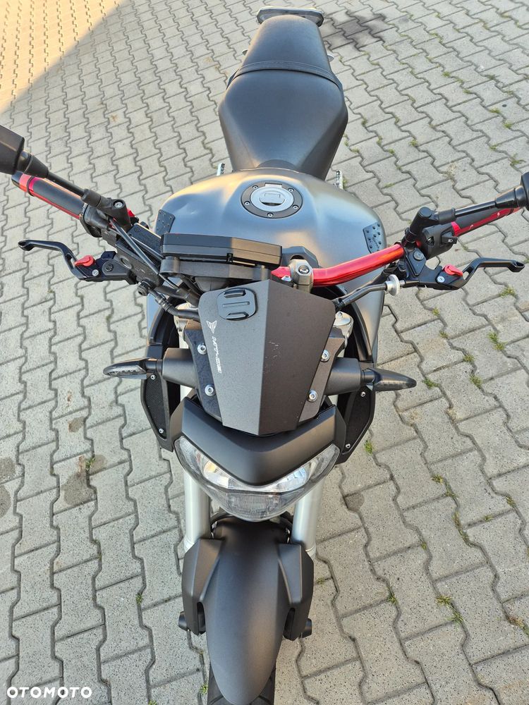 Yamaha MT - 11