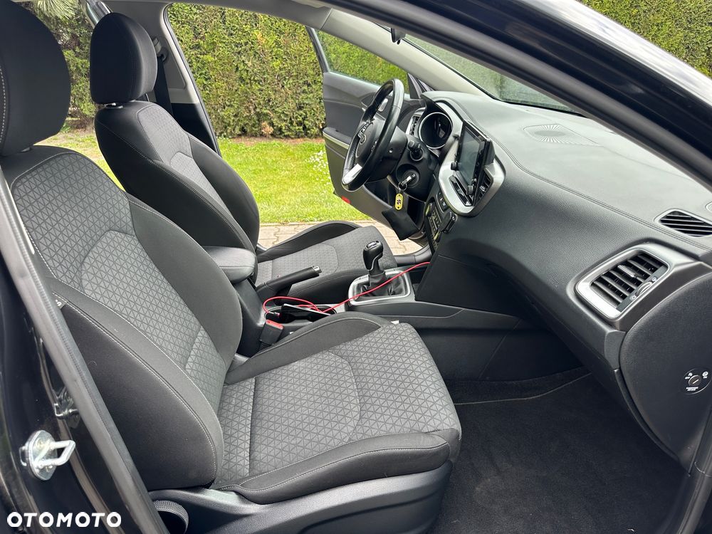 Kia XCeed 1.5 T-GDI OPF BLACK XDITION - 22