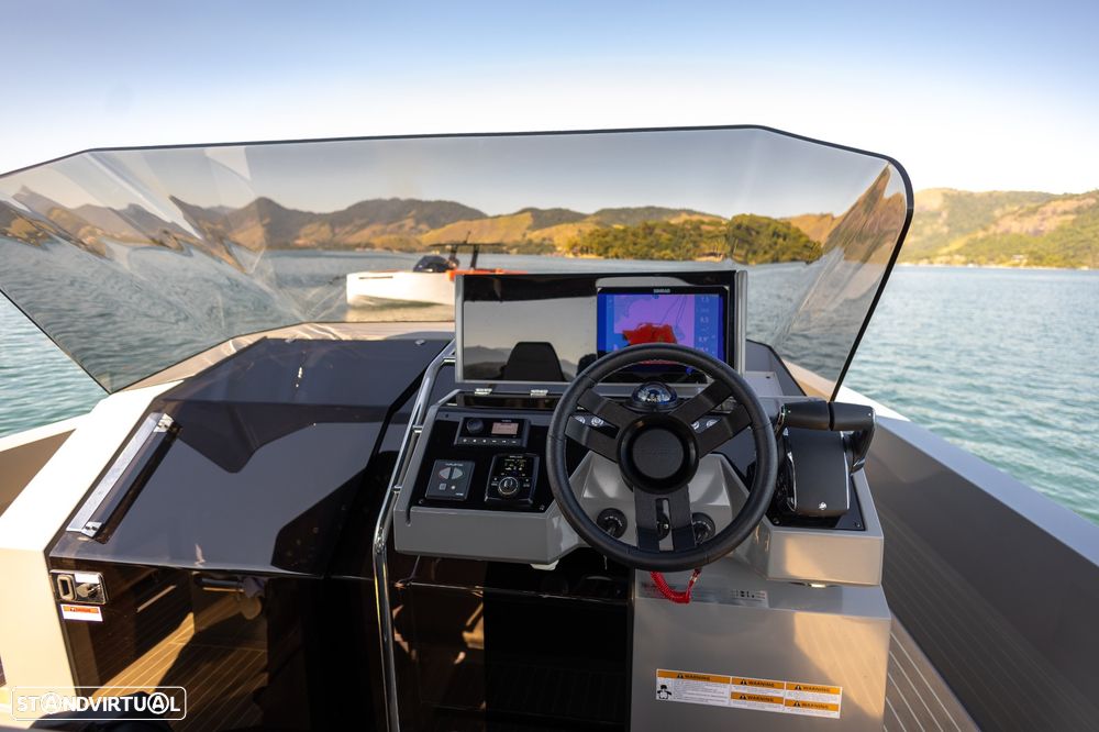 De Antonio Yachts D32 - 10