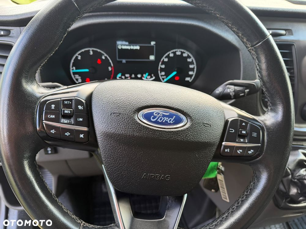 Ford Transit - 11