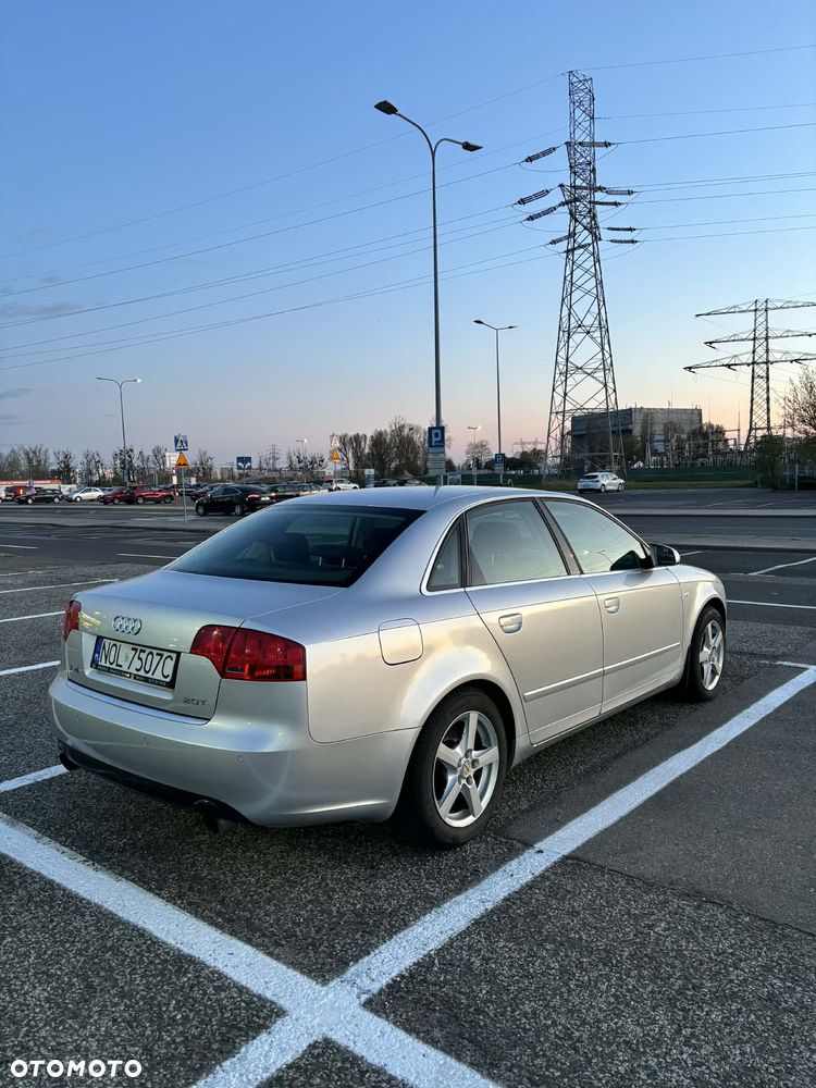 Audi A4 Limousine 2.0T FSI - 3