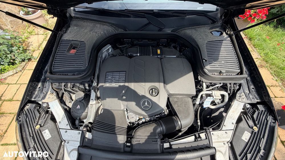 Mercedes-Benz GLC 300 d 4MATIC - 8