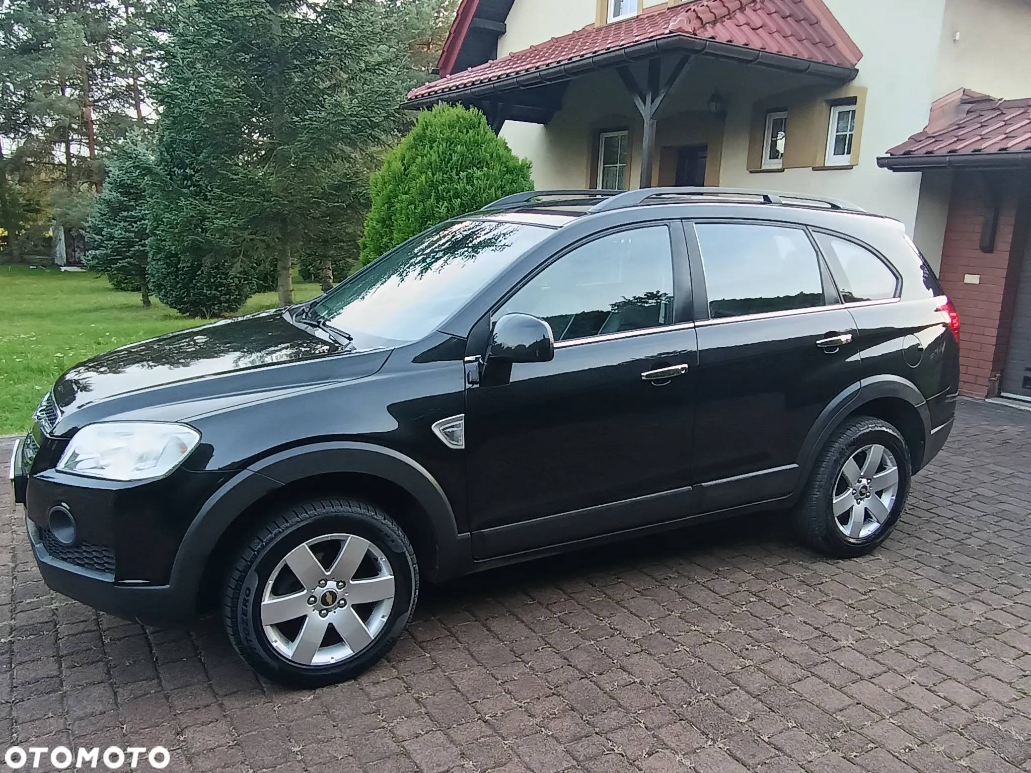 Chevrolet Captiva 2.4 4WD 7 Sitzer LT - 17