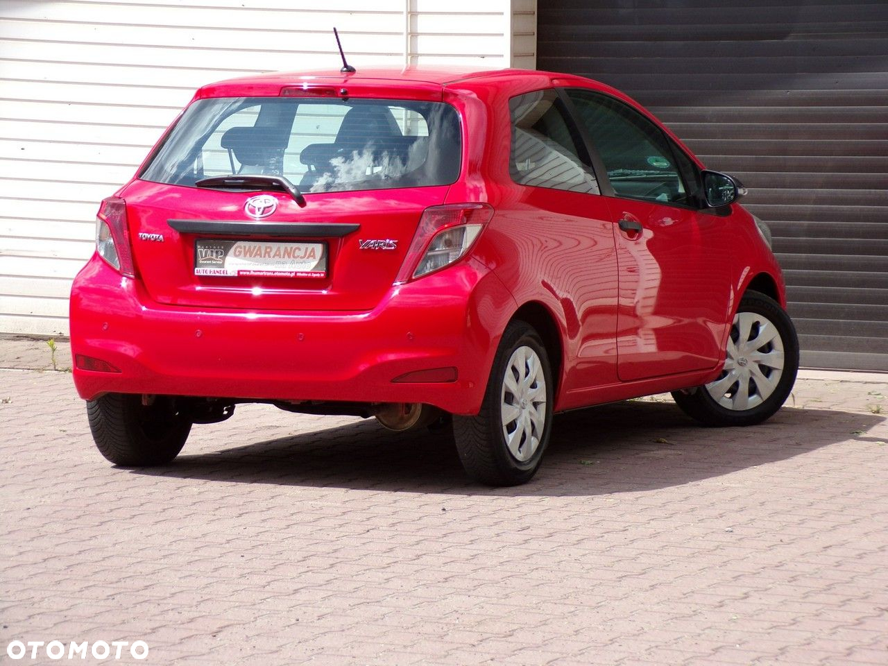 Toyota Yaris - 10