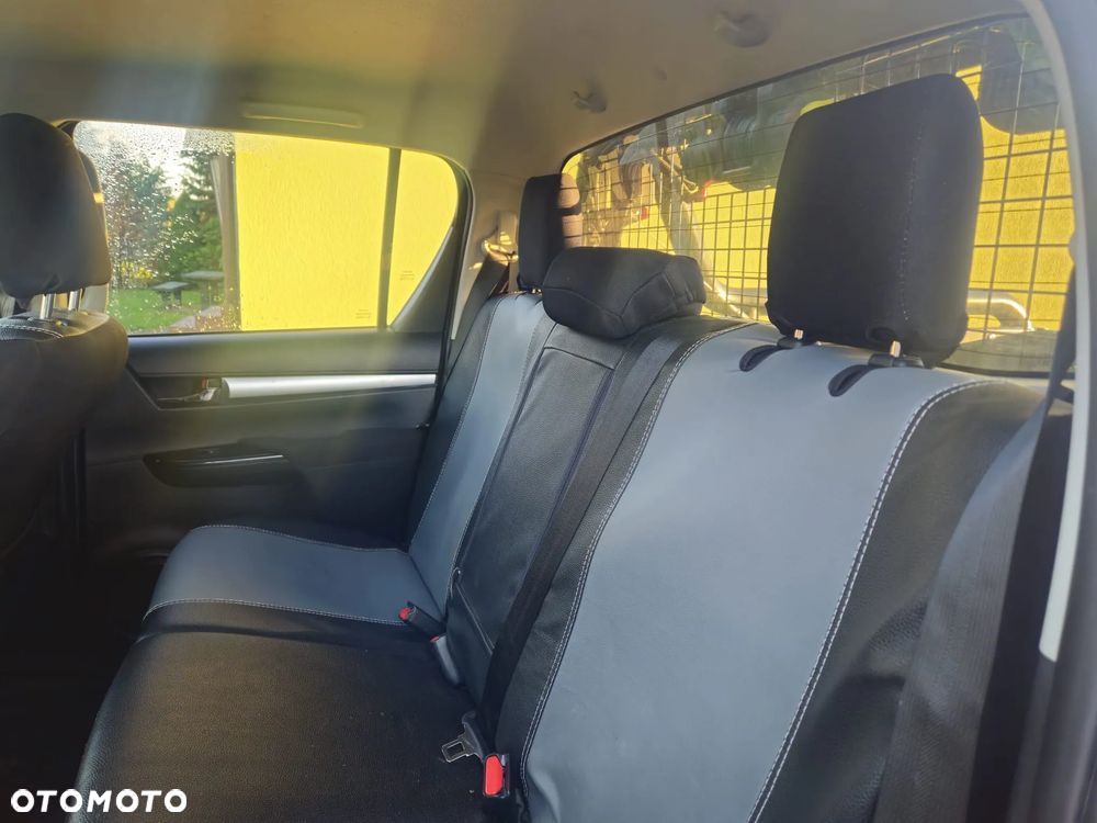 Toyota Hilux 2.4 D-4D Double Cab SR5 4x4 - 10