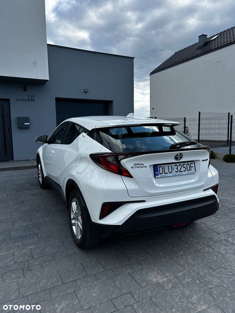 Toyota C-HR - 6