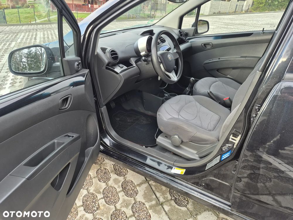 Chevrolet Spark 1.0 LT - 5