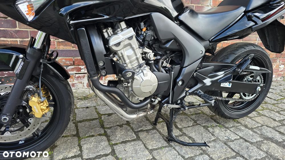 Honda CBF - 7