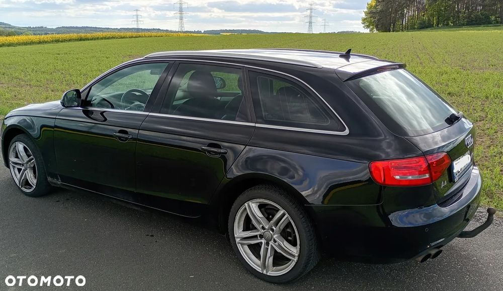 AUDI A4 B8 KOMBI BŁOTNIK TYŁ LEWY - 1