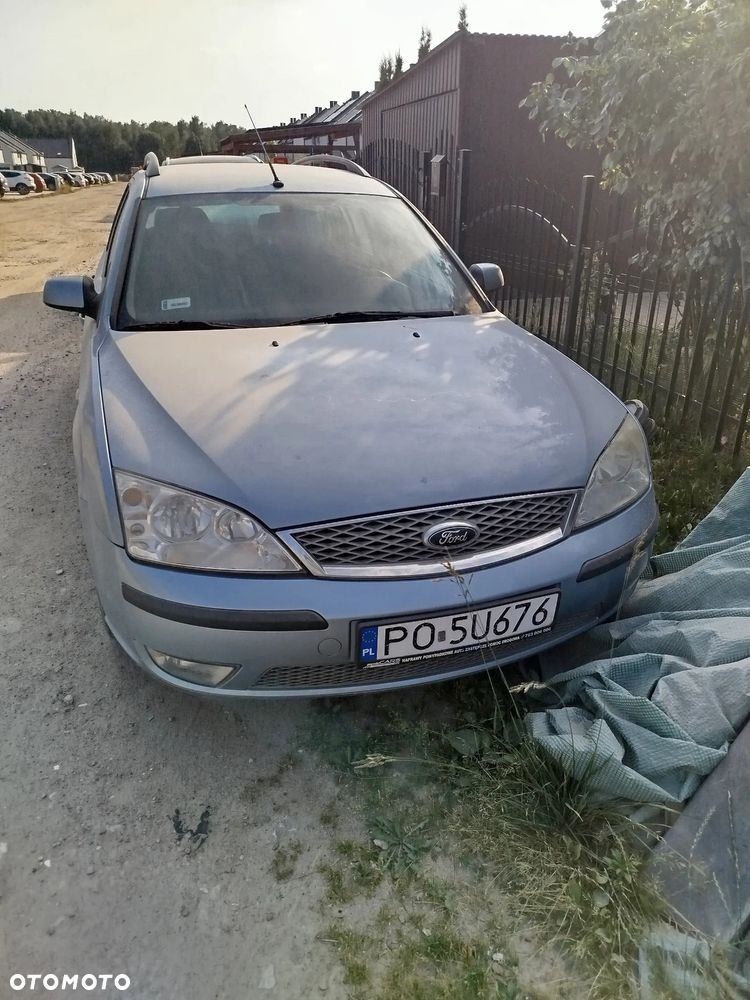 Ford Mondeo 1.8 Ghia - 8