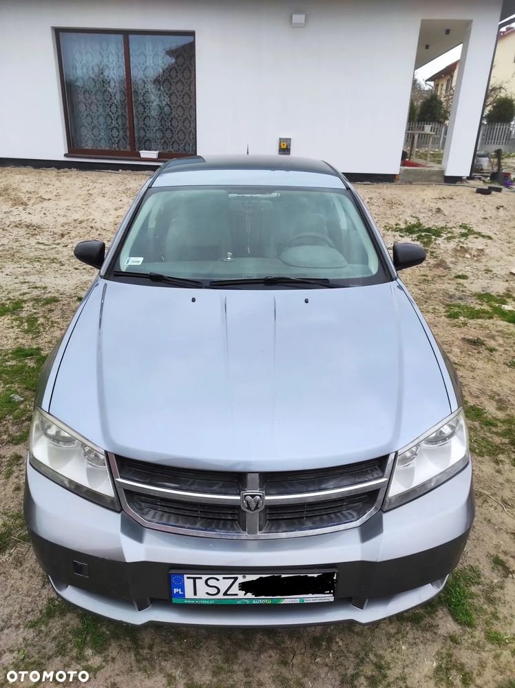 Dodge Avenger - 3
