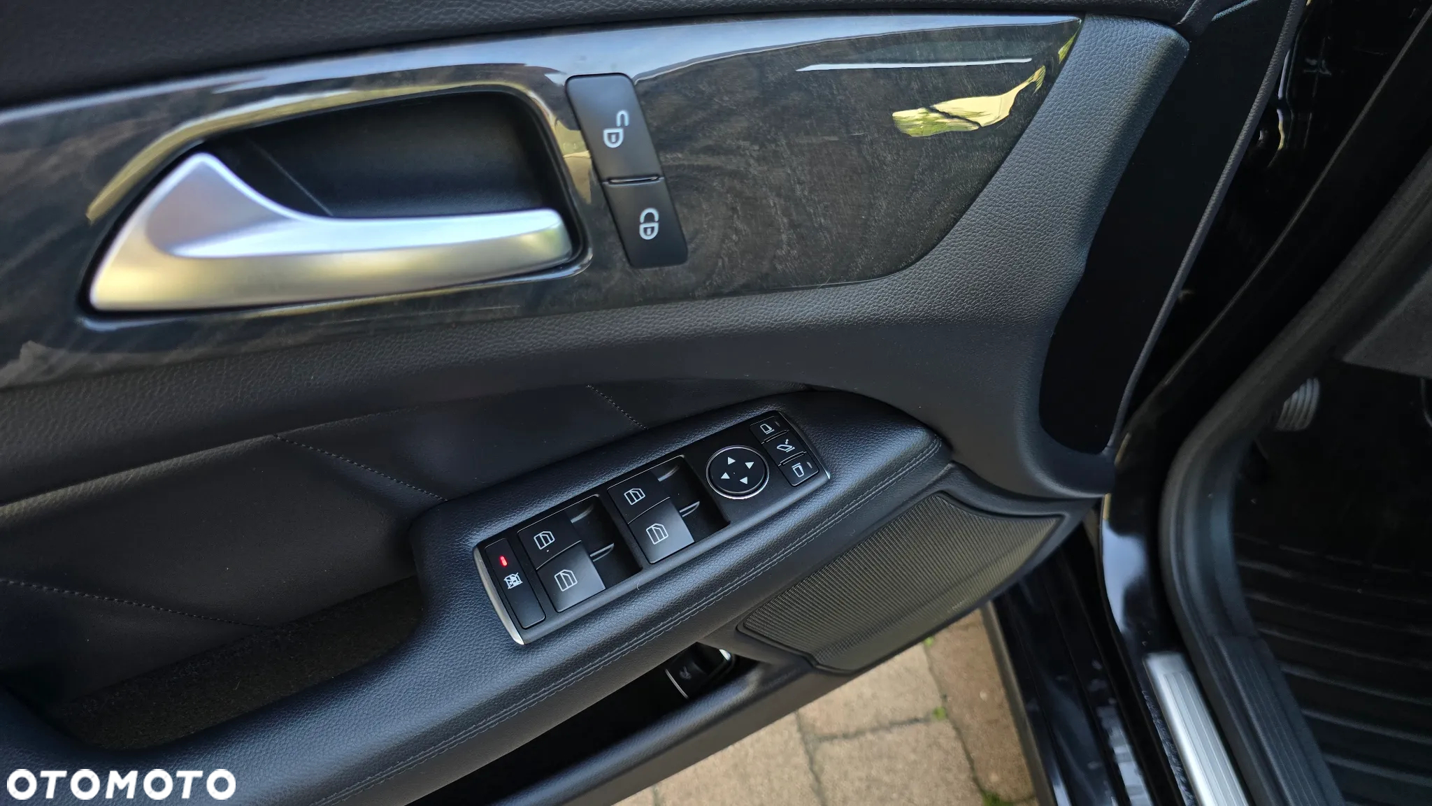 Mercedes-Benz CLS Shooting Brake 350 CDI 7G-TRONIC - 27