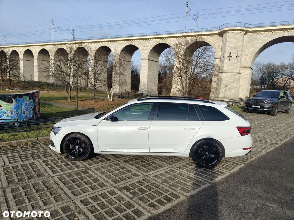 Skoda Superb 2.0 TDI SCR Sportline DSG - 1