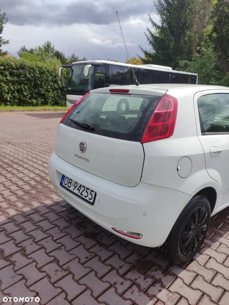 Fiat Grande Punto 1.9 Multijet 8V Emotion - 3