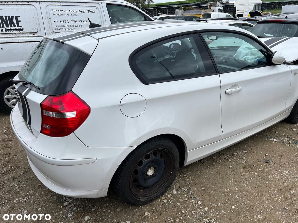BMW 1 E87 E81 (Alpinweiss 300) drzwi błotnik zderzak lampa klapa części - 3