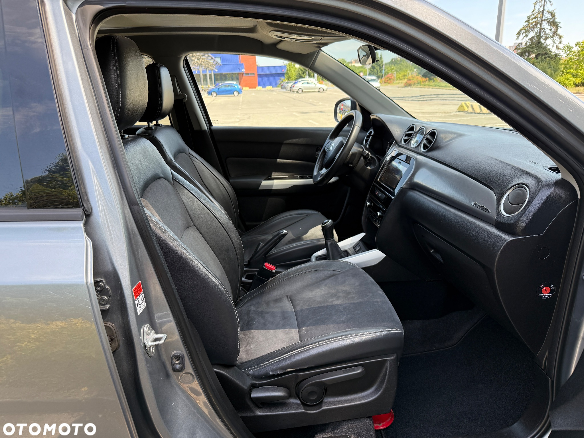 Suzuki Vitara 1.6 Premium 4WD - 29