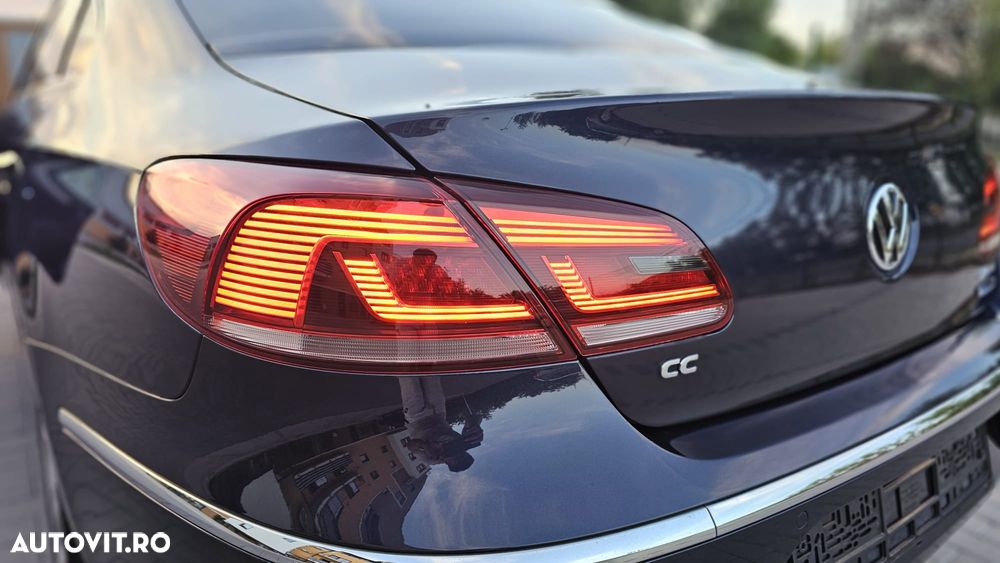 Volkswagen Passat CC - 16