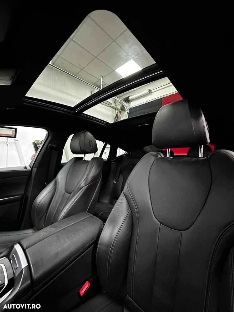 BMW X6 xDrive40i - 8