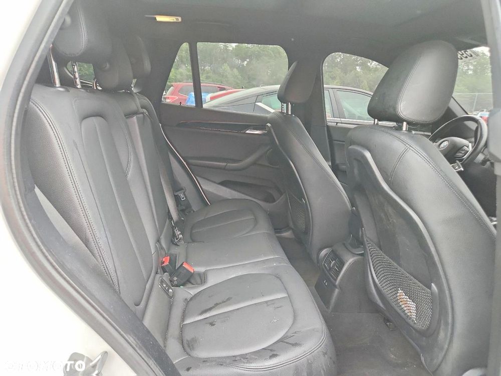BMW X1 - 9