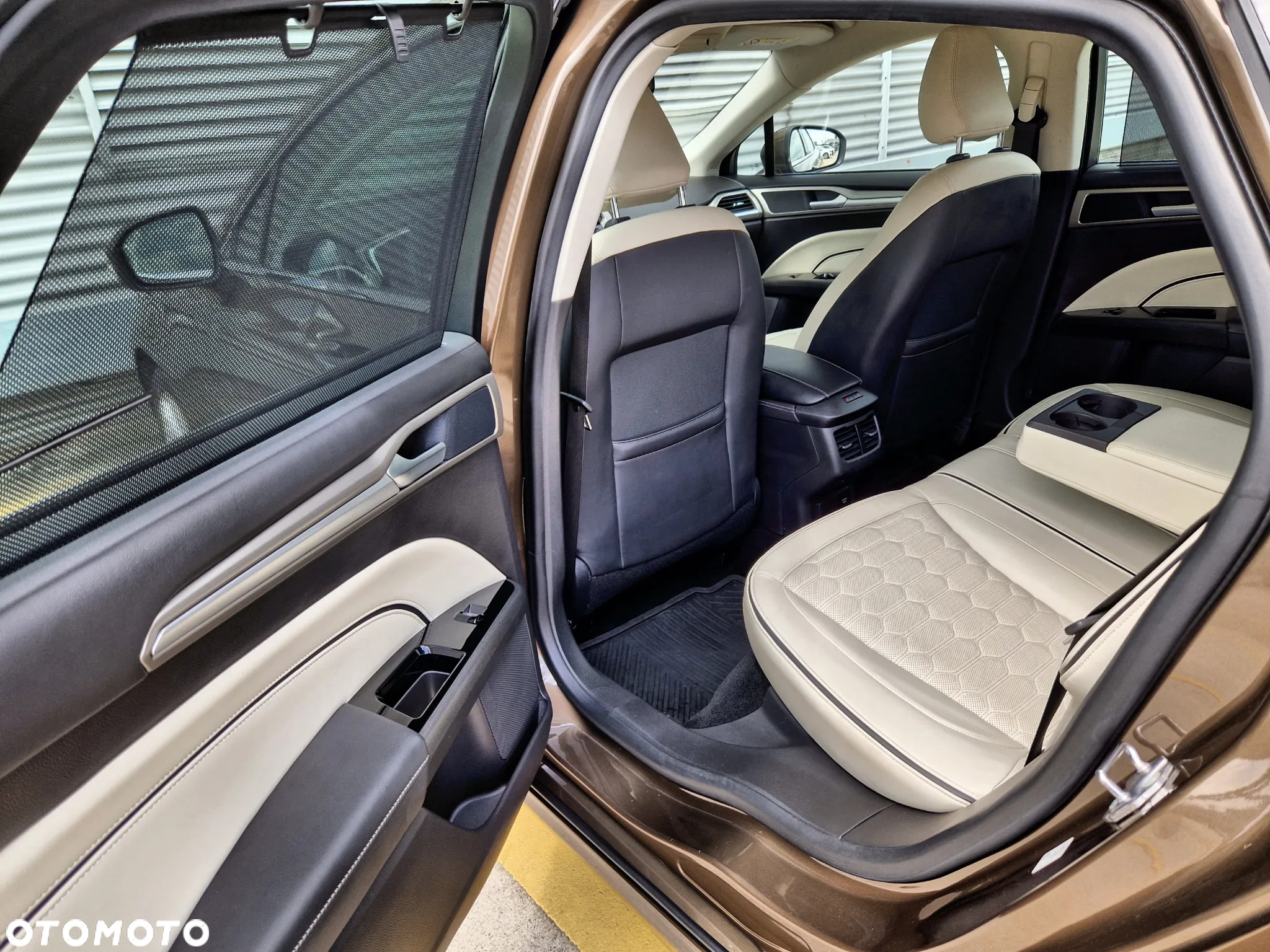 Ford Mondeo Vignale 2.0 TDCi PowerShift - 17