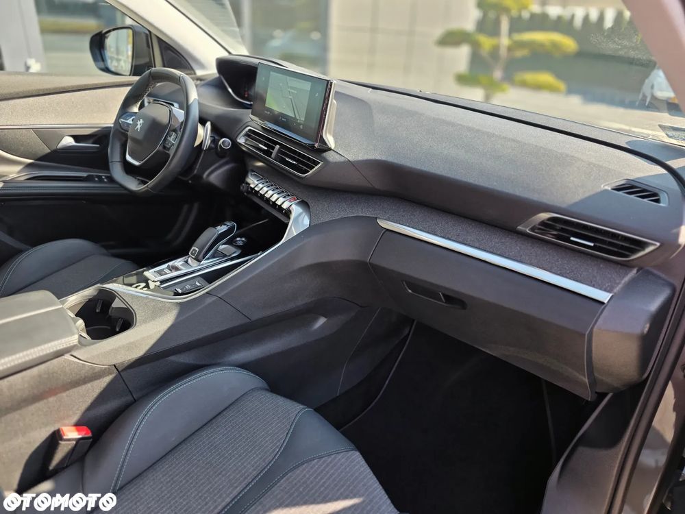 Peugeot 3008 1.2 PureTech Allure Pack S&S EAT8 - 22