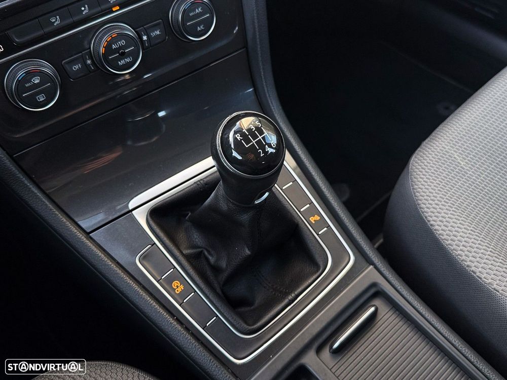 VW Golf 1.0 TSI Confortline - 20