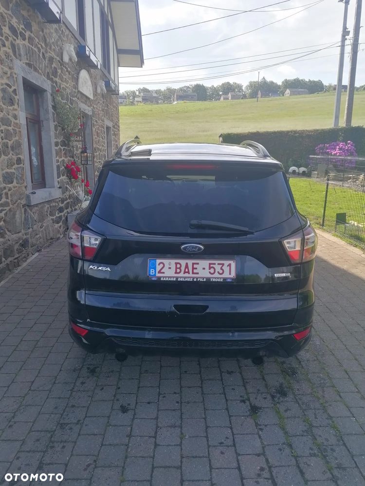Ford Kuga 2.0 TDCi 2x4 ST-Line - 3