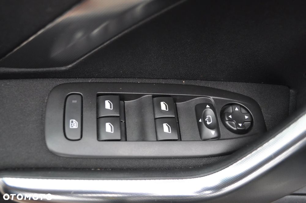 Peugeot 2008 PureTech 82 Allure - 26