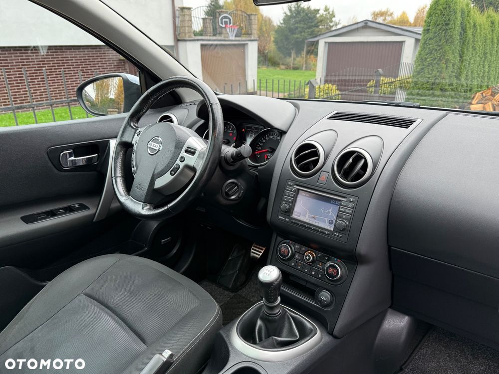 Nissan Qashqai 2.0 tekna - 17