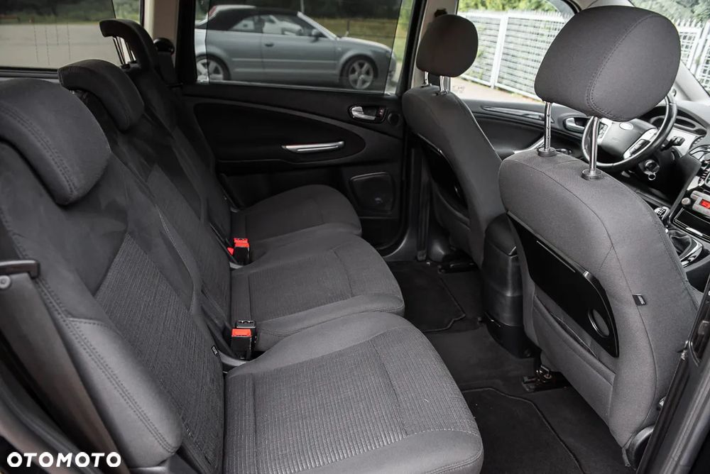 Ford Galaxy 2.0 TDCi Ghia - 27
