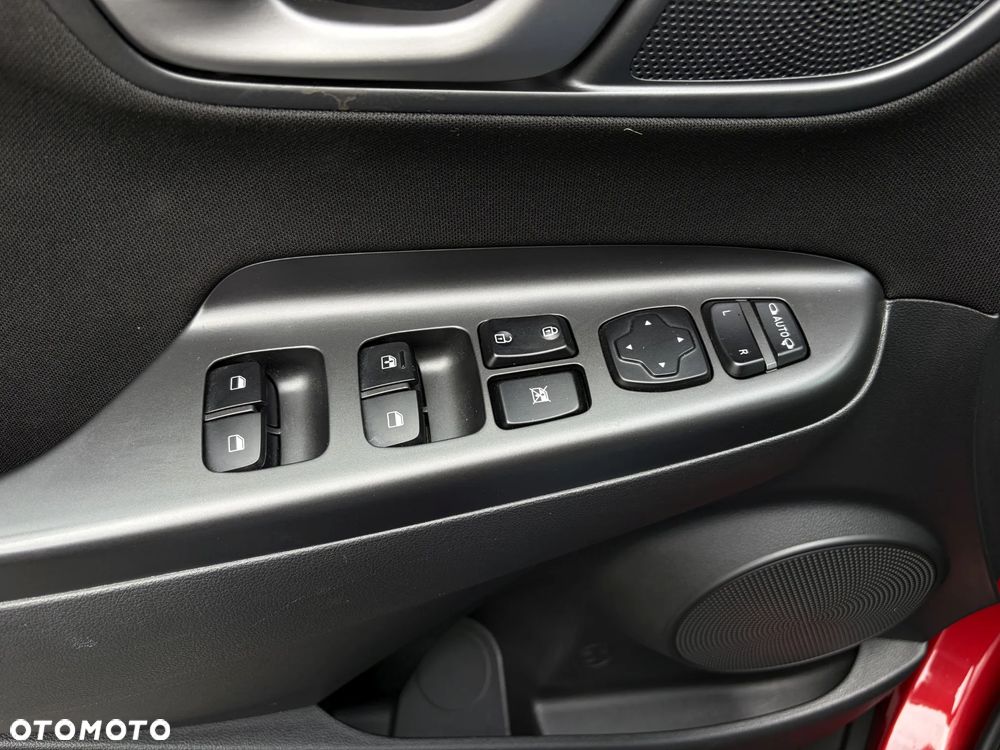 Hyundai Kona 1.6 CRDi Trend - 32