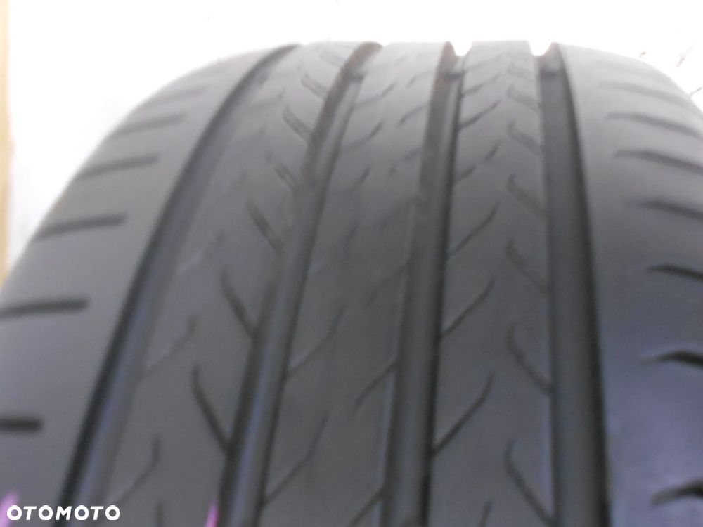 OPONY 215/55R17 CONTINENTAL ECO CONTACT 6Q DOT 2823 7MM - 4