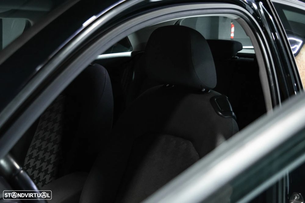 Audi A3 2.0 TDI Attraction - 3