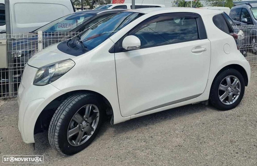 Toyota iQ 1.4 D-4D 2 - 38