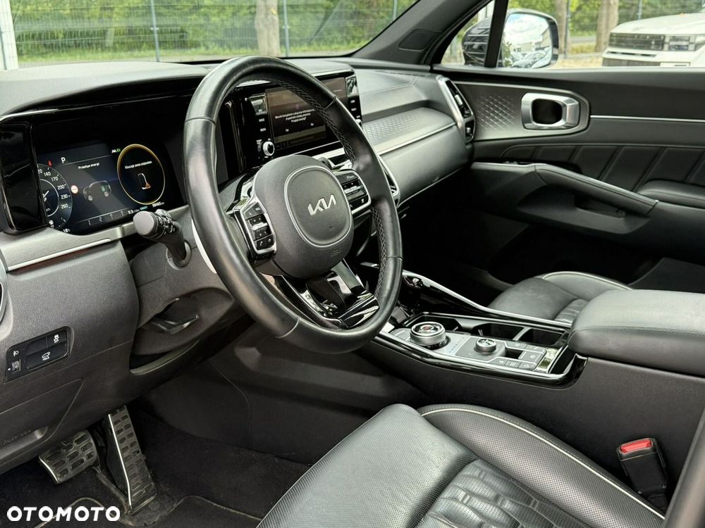 Kia Sorento - 10