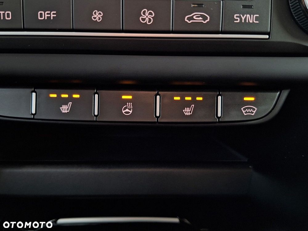Kia Ceed 1.5 T-GDI L DCT - 25