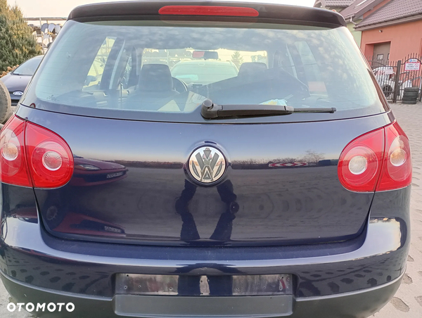 VW GOLF V hatchback klapa tylna bagażnika tył szyba LA5G
