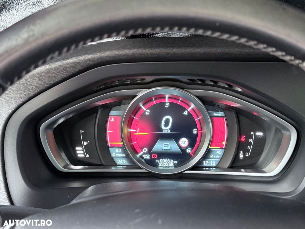 Volvo V40 D2 Aut. Summum - 22