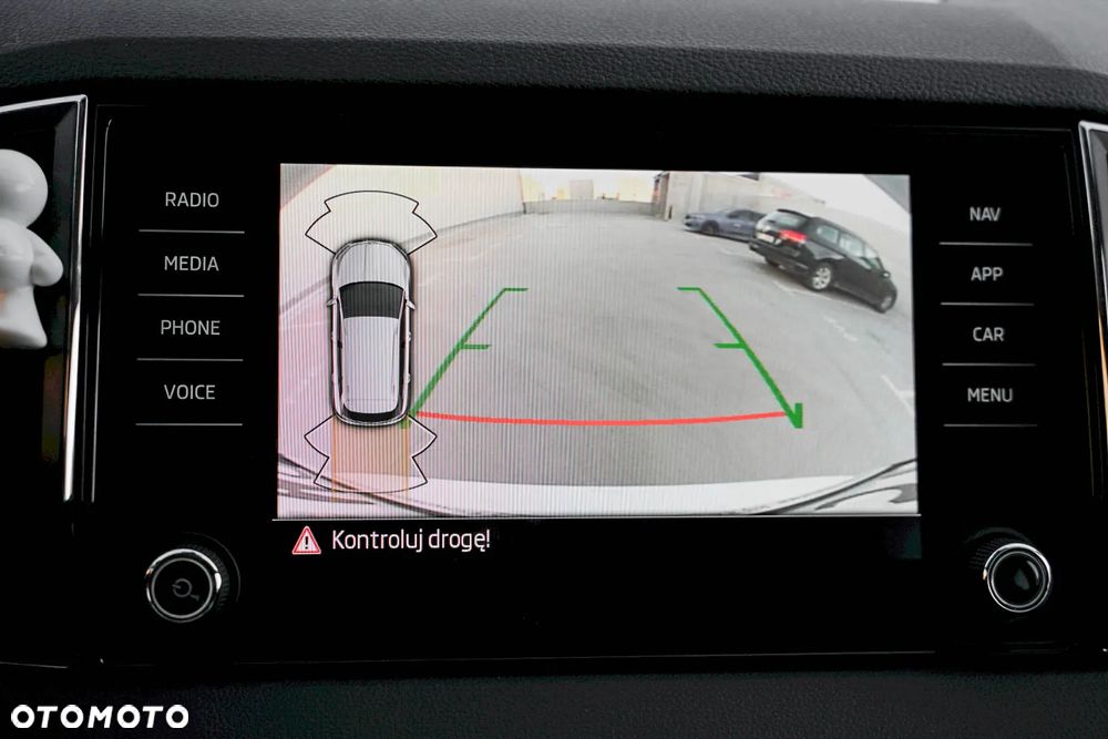 Skoda Karoq 2.0 TDI SCR 4x2 Ambition DSG - 24