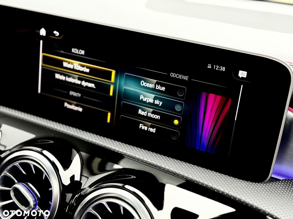 Mercedes-Benz CLA 180 d AMG Line 7G-DCT - 37