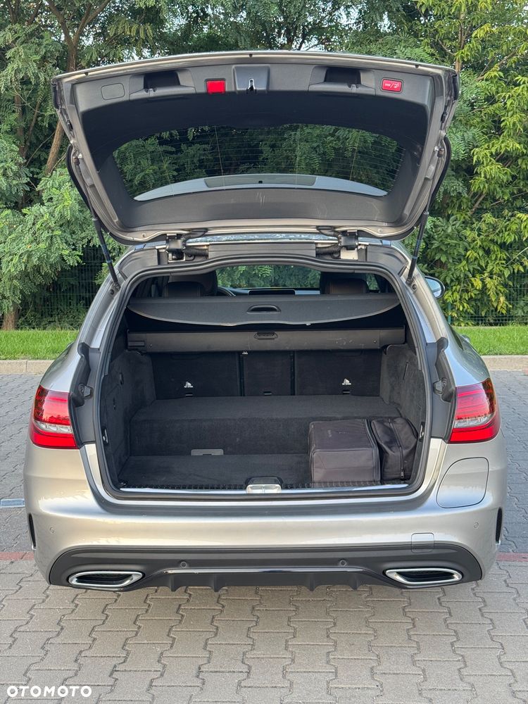 Mercedes-Benz Klasa C 300 e 9G-TRONIC AMG Line - 10