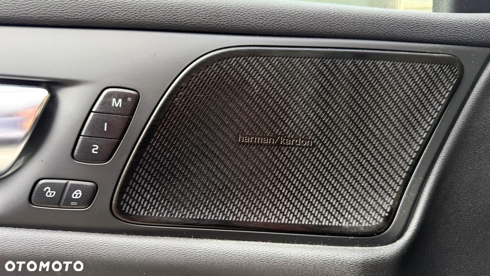 Volvo V60 B3 B DKG Inscription - 25