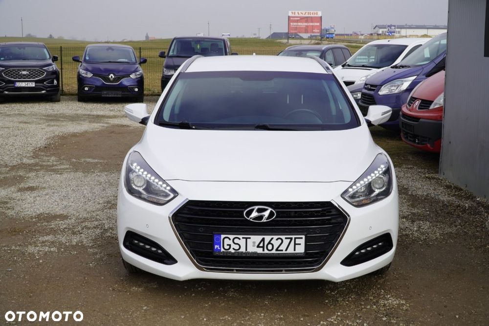 Hyundai i40 1.7 CRDi Comfort + - 31