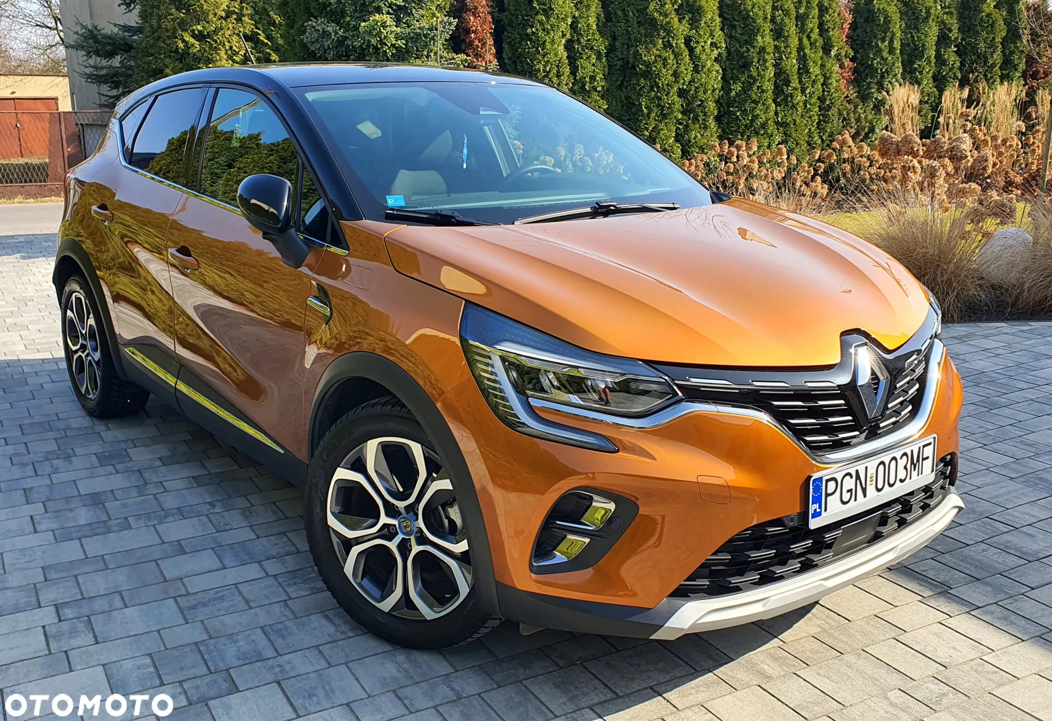 Renault Captur E-TECH PLUG-in 160 INTENS - 7