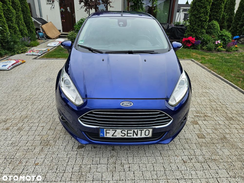 Ford Fiesta 1.0 EcoBoost STart-Stop Titanium - 2