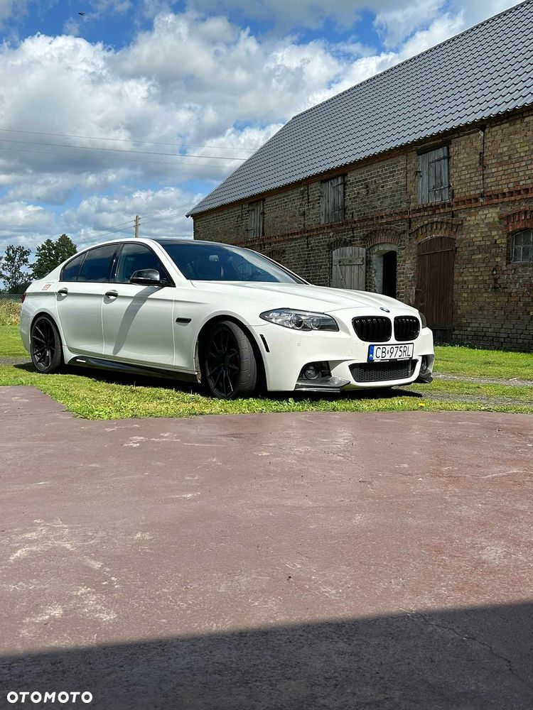 BMW Seria 5 535i Sport-Aut Modern Line - 20