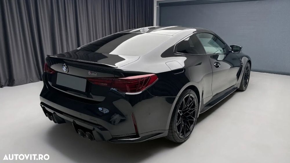 BMW M4 2025 photo 5